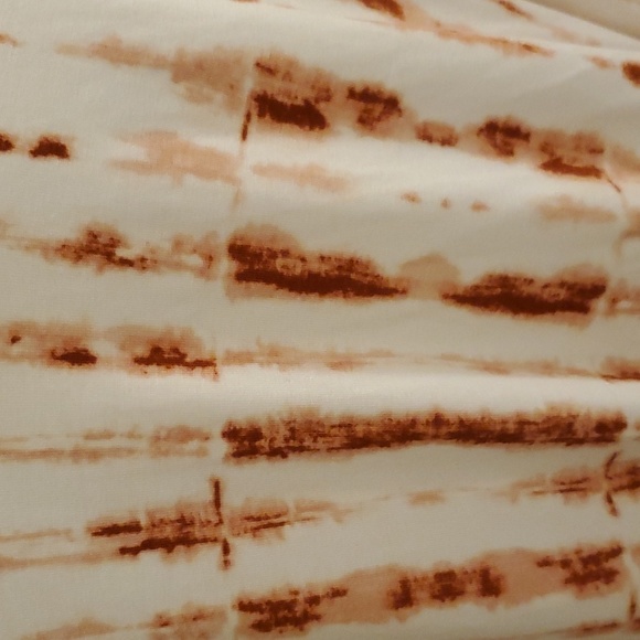 New Directions Tiered Tunic - Picture 8 of 10